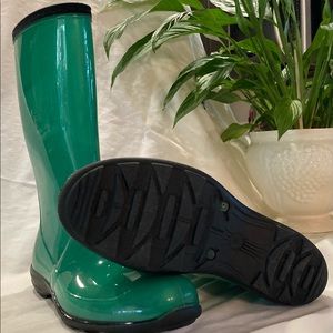 Kamik Heidi waterproof rain boots / garden shoes